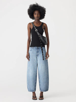 Barrel Leg Jean Super Light Wash