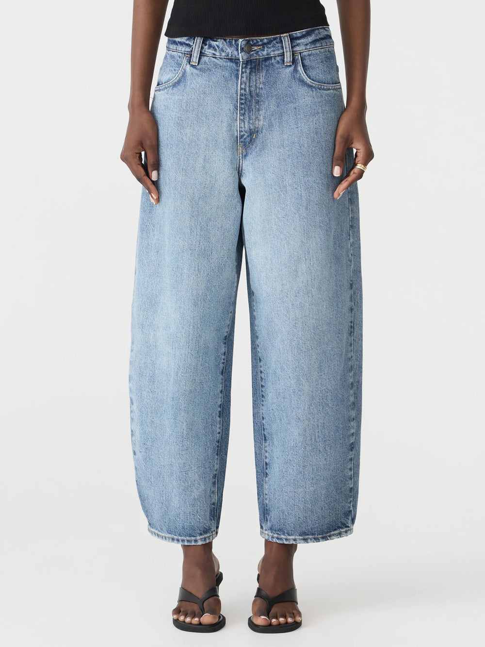 Barrel Leg Jean Super Light Wash