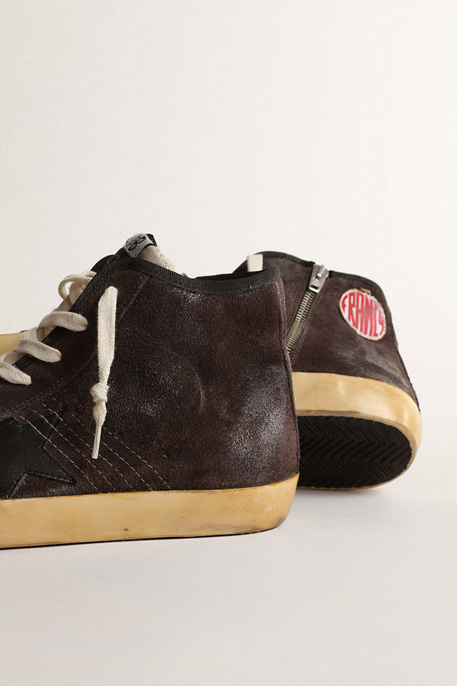 Francy Double Toe Suede w/ Stitching and Black Star