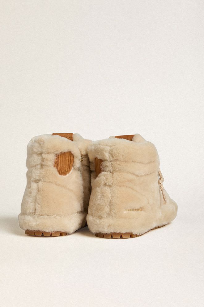 Women's Francy in Beige Shearling w/ Brown Leather Star
