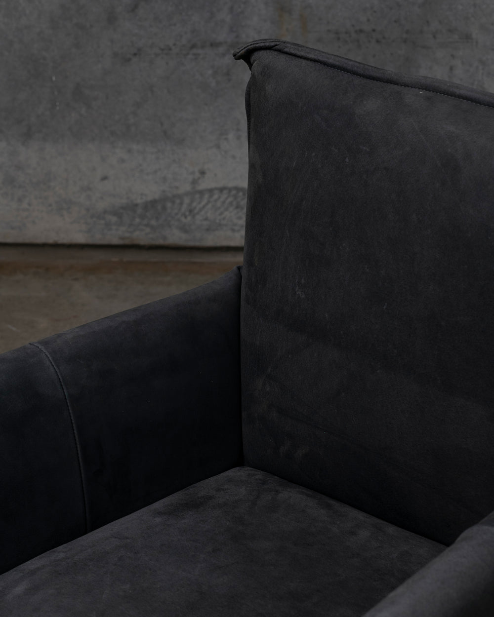 Sanne Swivel Chair Old Glory Frame - Aurula Black