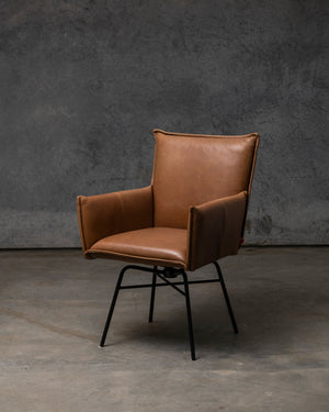 Sanne Swivel Chair Old Glory Frame - Luxor Fango Light