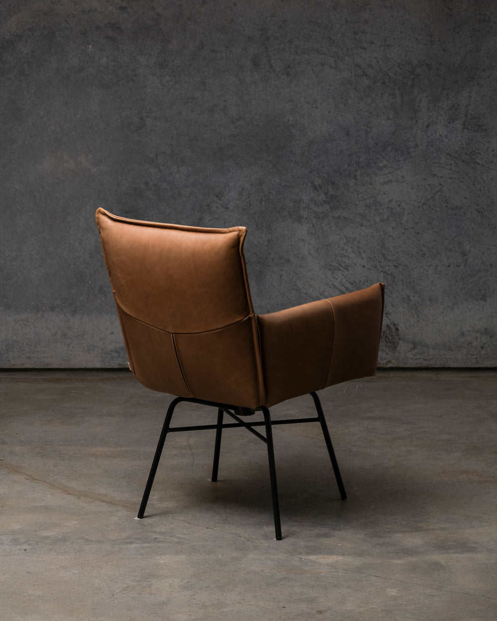 Sanne Swivel Chair Old Glory Frame - Luxor Fango Light