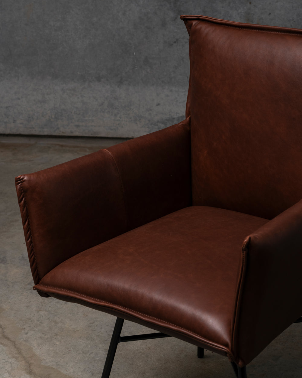 Sanne Swivel Chair Old Glory Frame - Luxor Fango