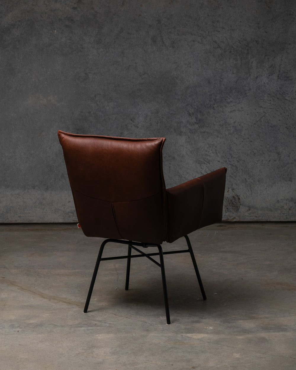 Sanne Swivel Chair Old Glory Frame - Luxor Fango