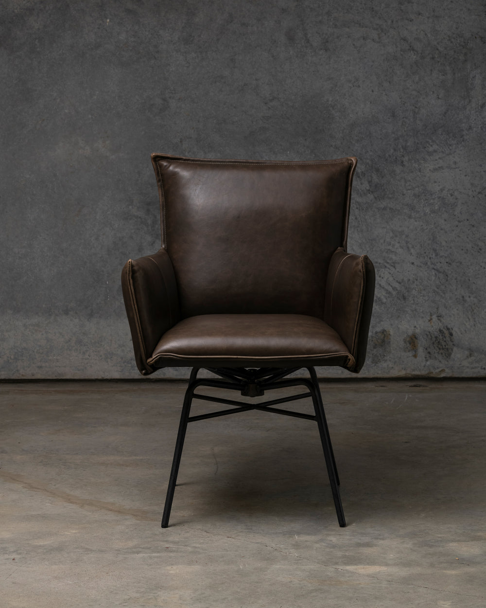 Sanne Swivel Chair Old Glory Frame - Luxor Grey