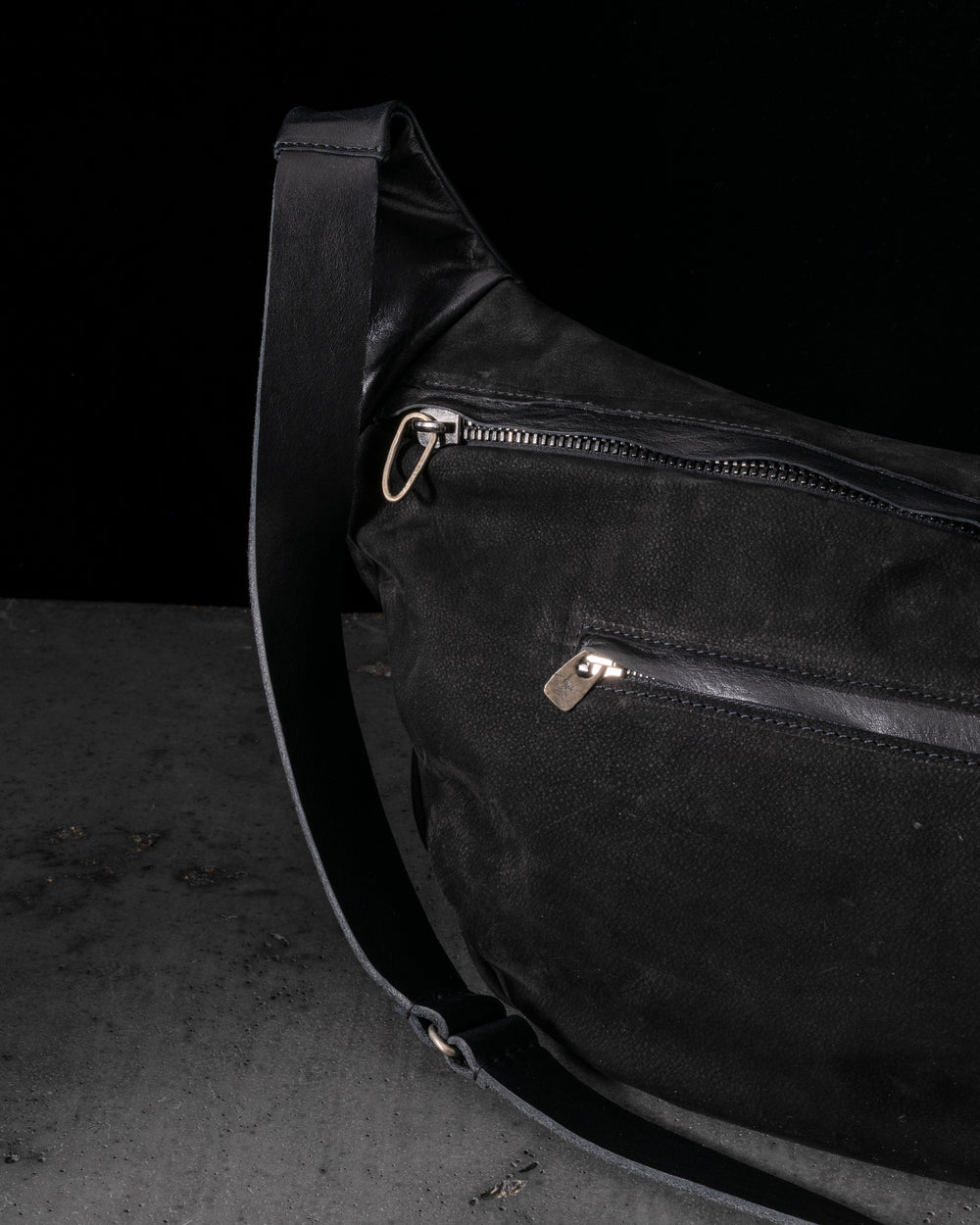 Saragon GRP Black