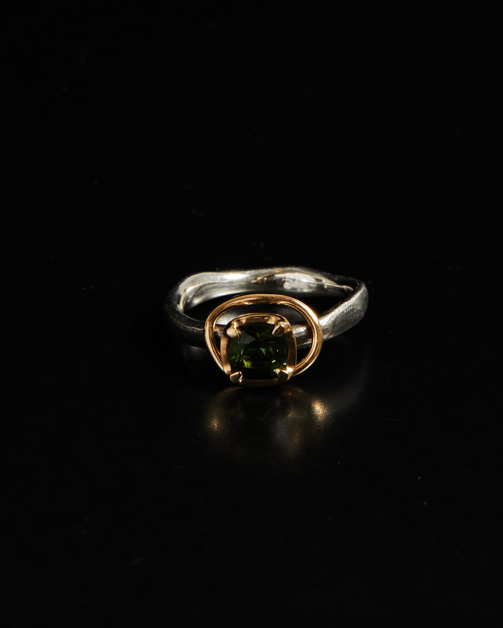 Tor ring