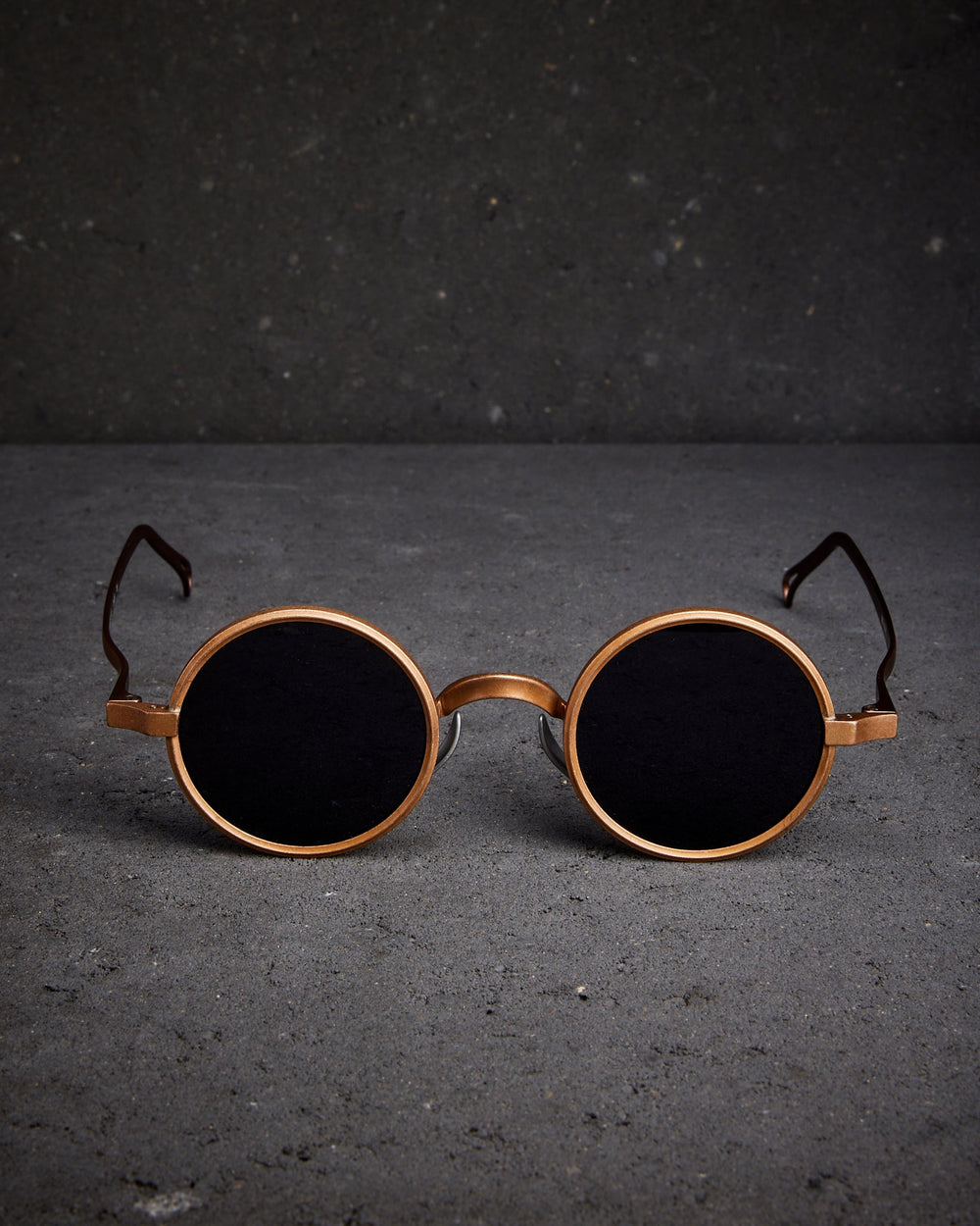 The Victorian - UW3 Red Copper w/ Dk Gray Lens