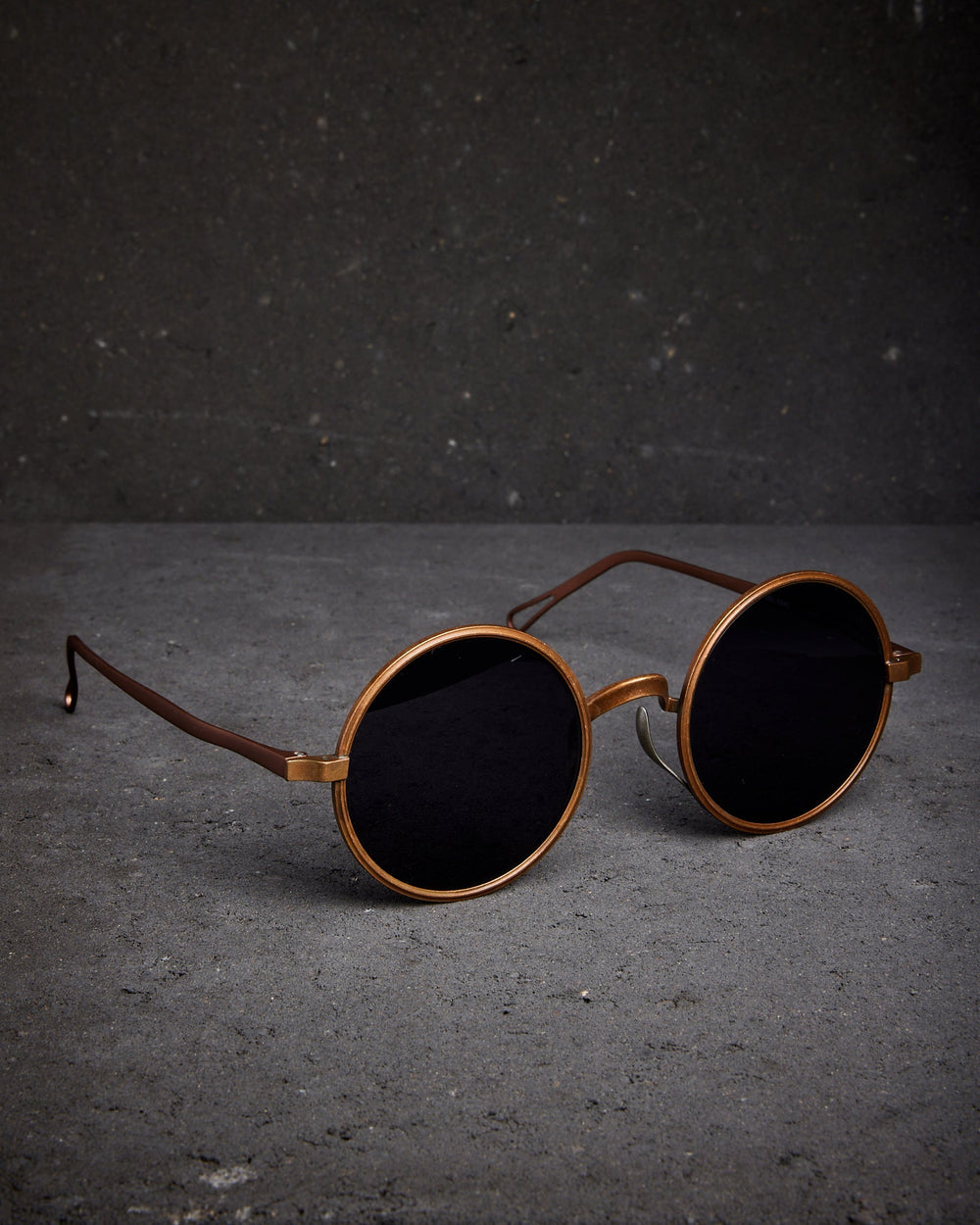 The Victorian II - UW5 Red Copper w/ D. Gray Lens