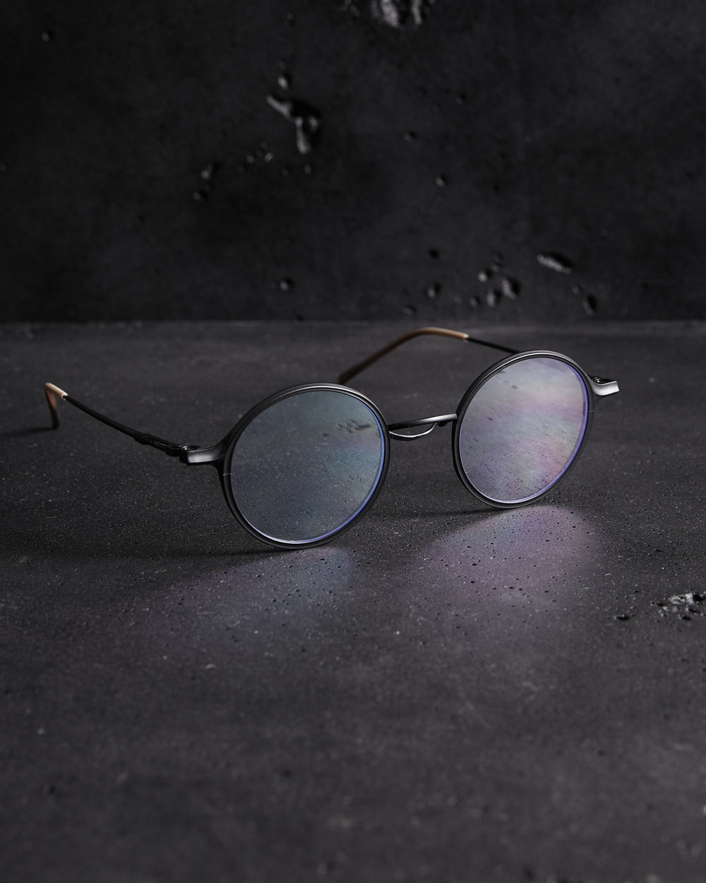 The Viridi-anne RG2001TVA - Black
