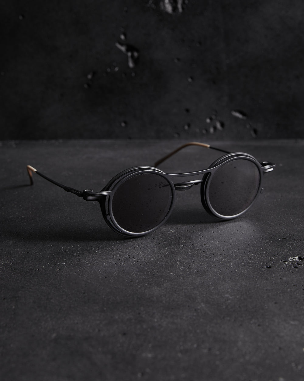 The Viridi-anne RG2001TVA - Black
