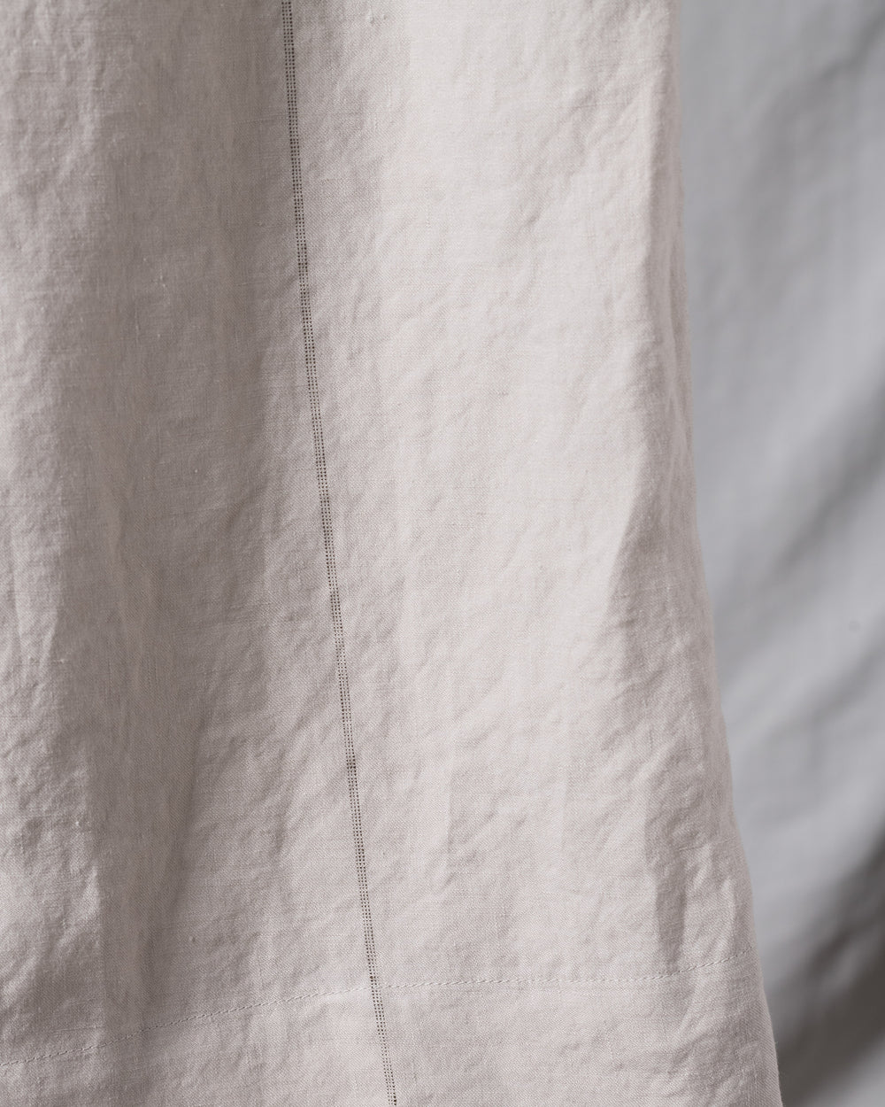 Thin Stripe Linen Silk Twill Drawstring Trousers