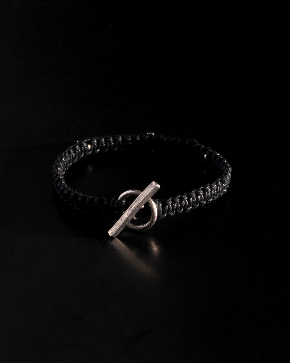 Cross Bar Macrame Bracelet