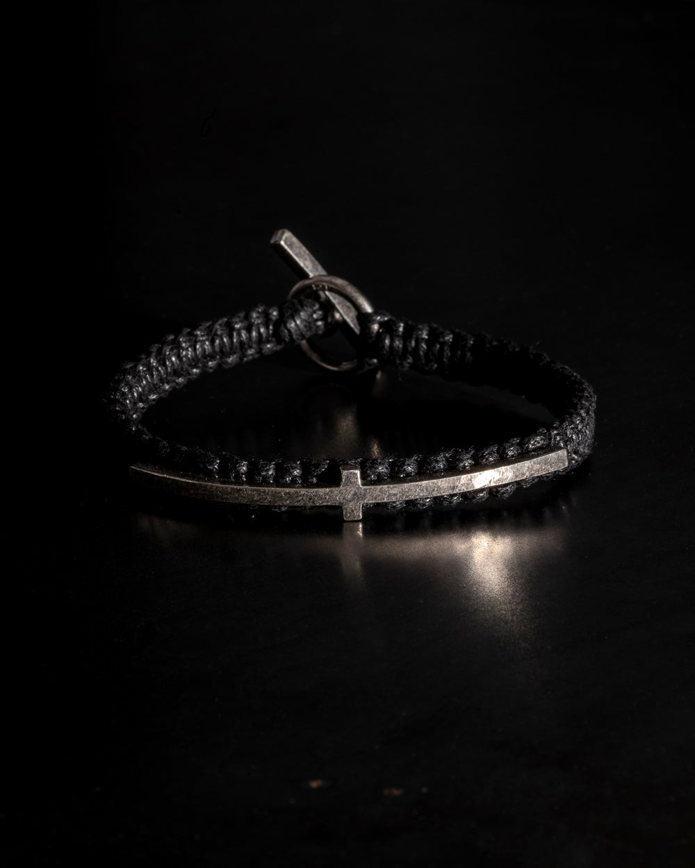 Cross Bar Macrame Bracelet