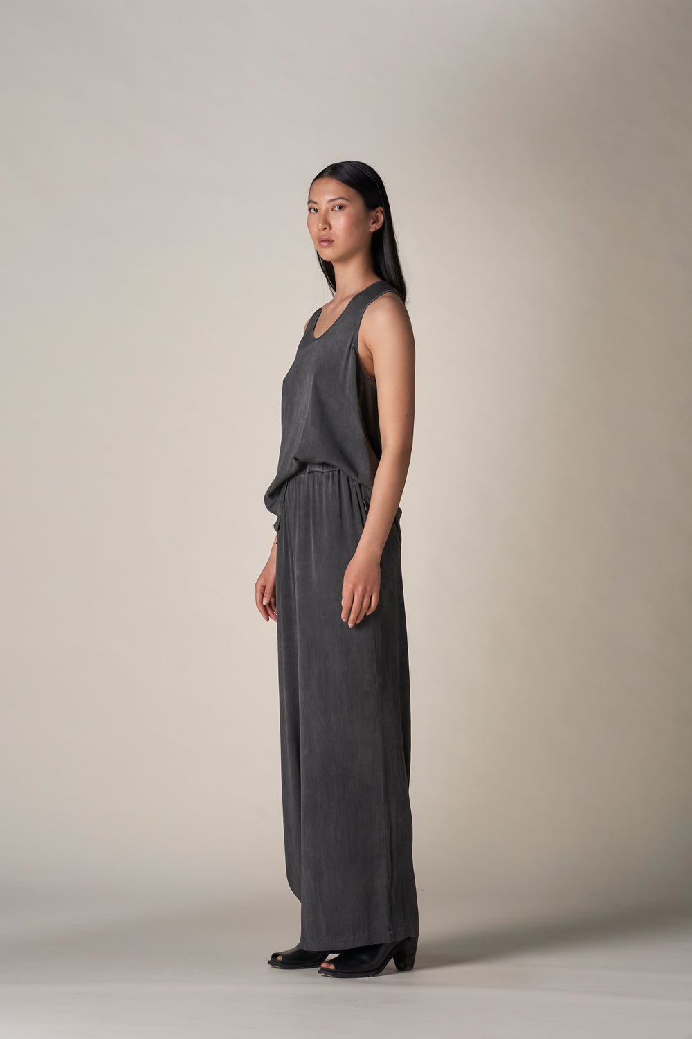 Silk High Waist Pant Charcoal