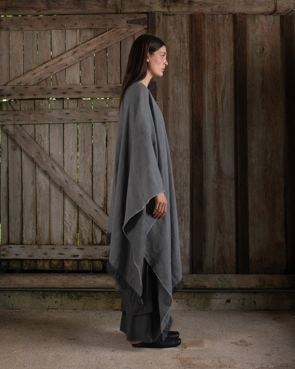 Long Wearable Blanket Cashmere Hemp Charcoal