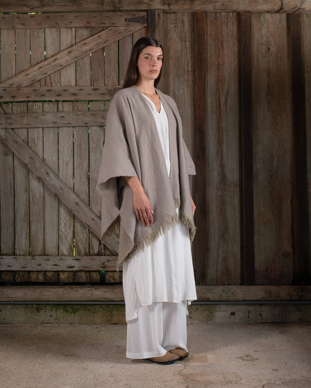 Short Wearable Blanket Cashmere Hemp Sand