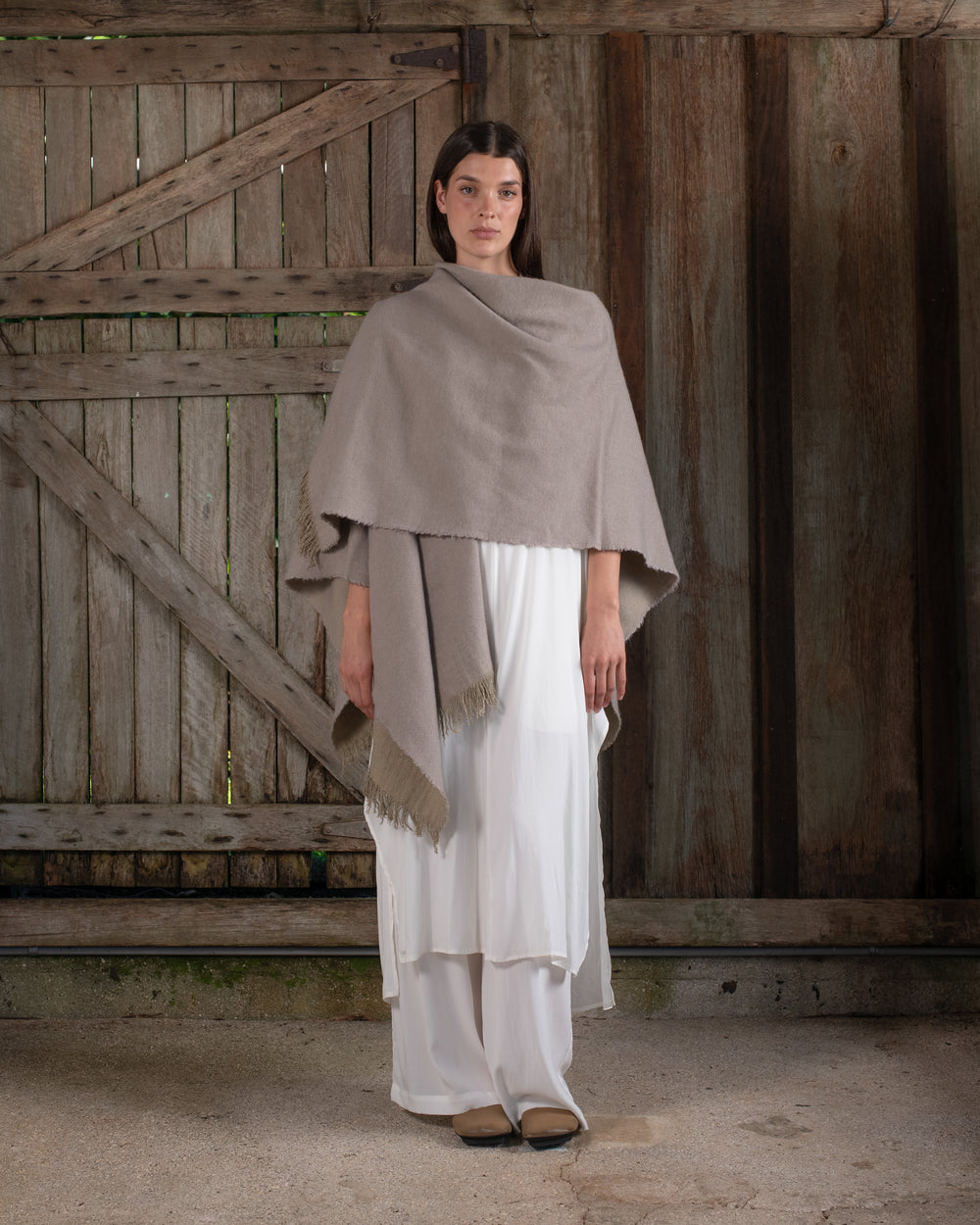 Short Wearable Blanket Cashmere Hemp Sand