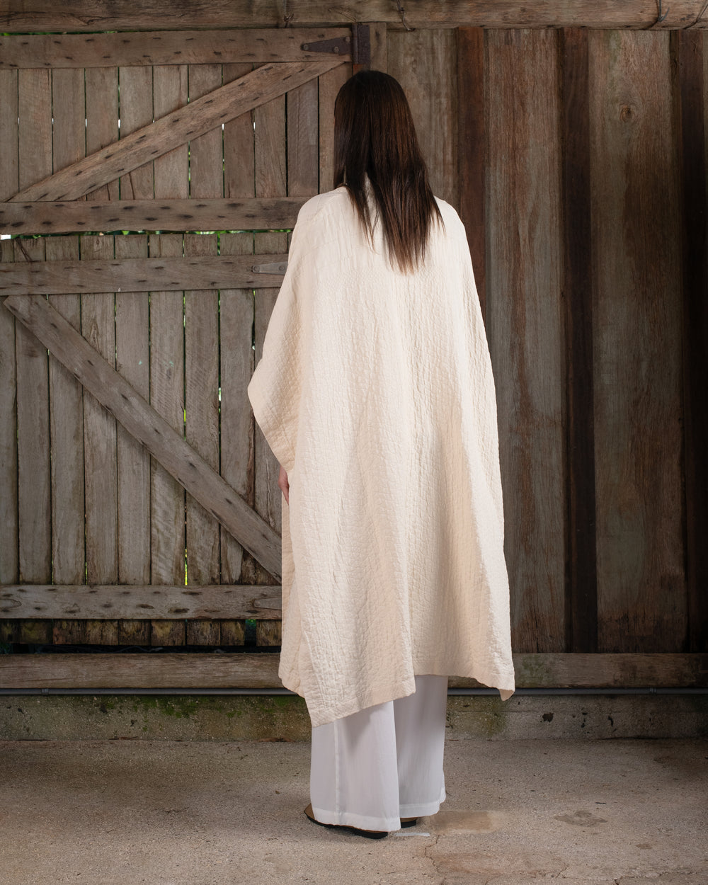 Sleeveless Kimono Jacquard Dye-less