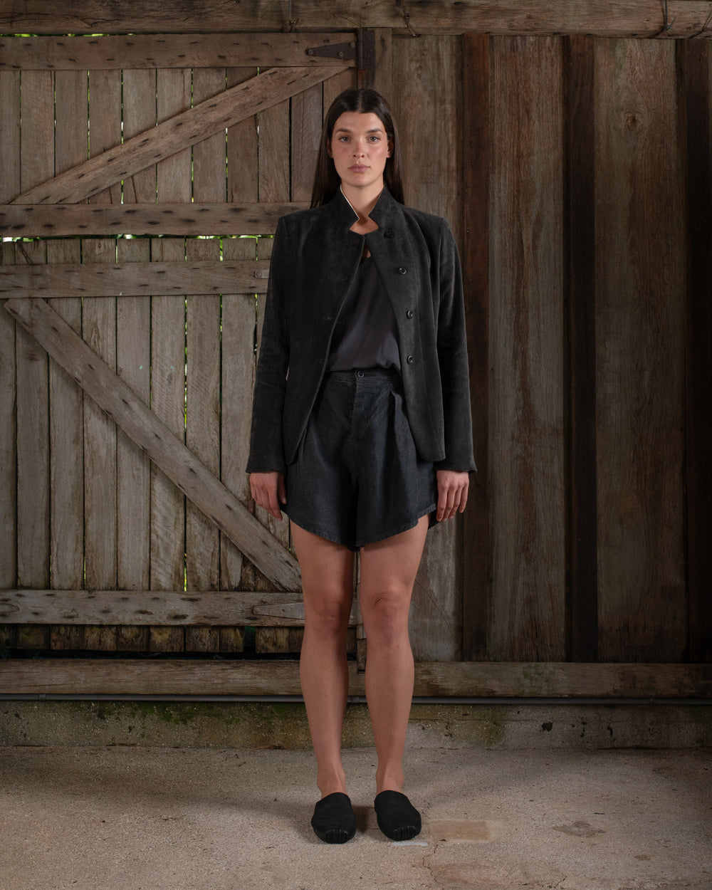 Linen and Cotton Raso Shorts Washed Black