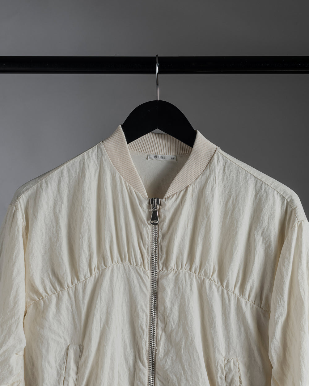 Silk Bomber Sand