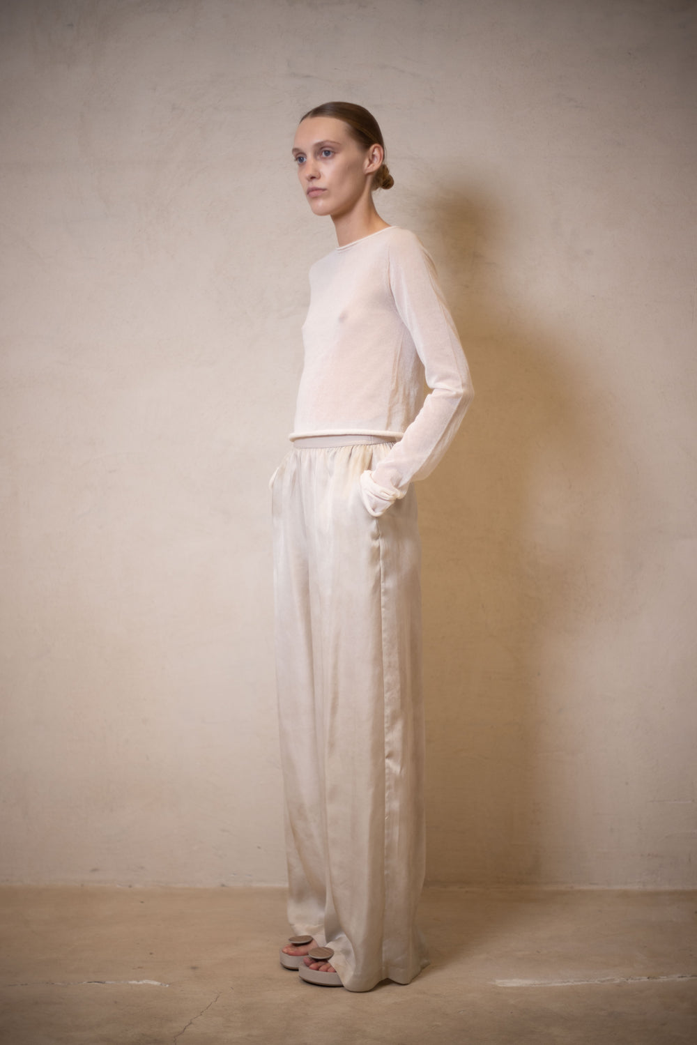 Extra Long SLV Top Transparent Off White