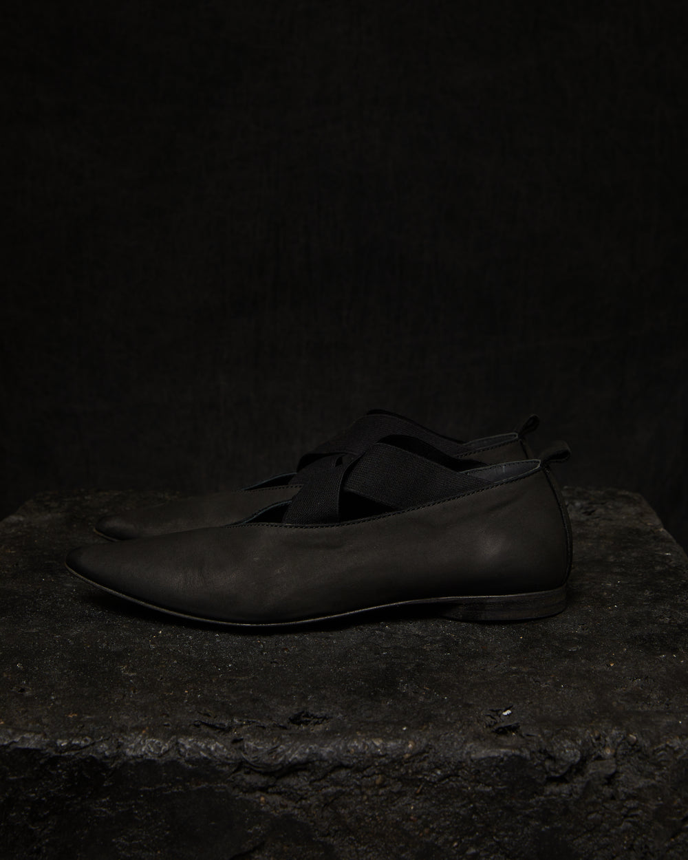 Pointed Ballet Flats Black