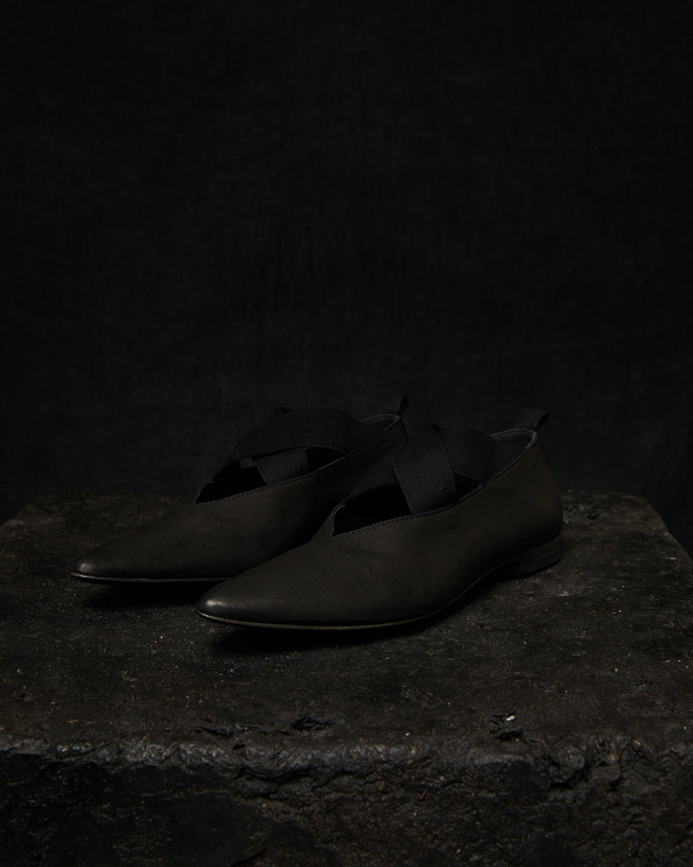 Pointed Ballet Flats Black