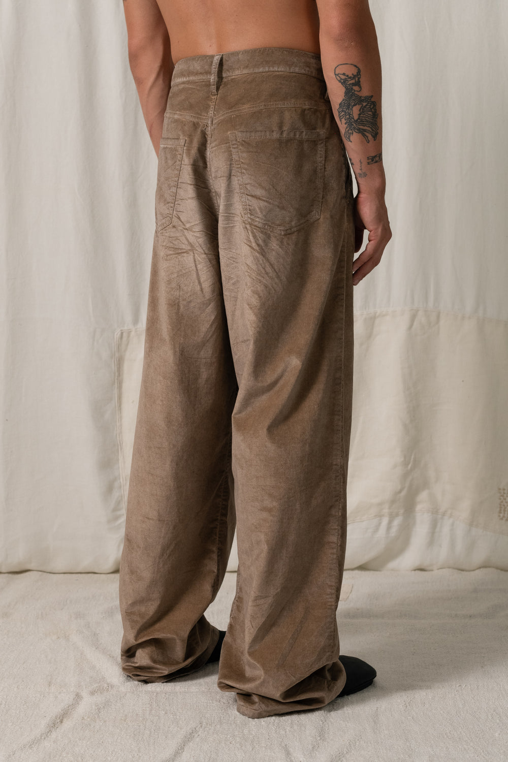 New Pants Stretch Velvet Tan