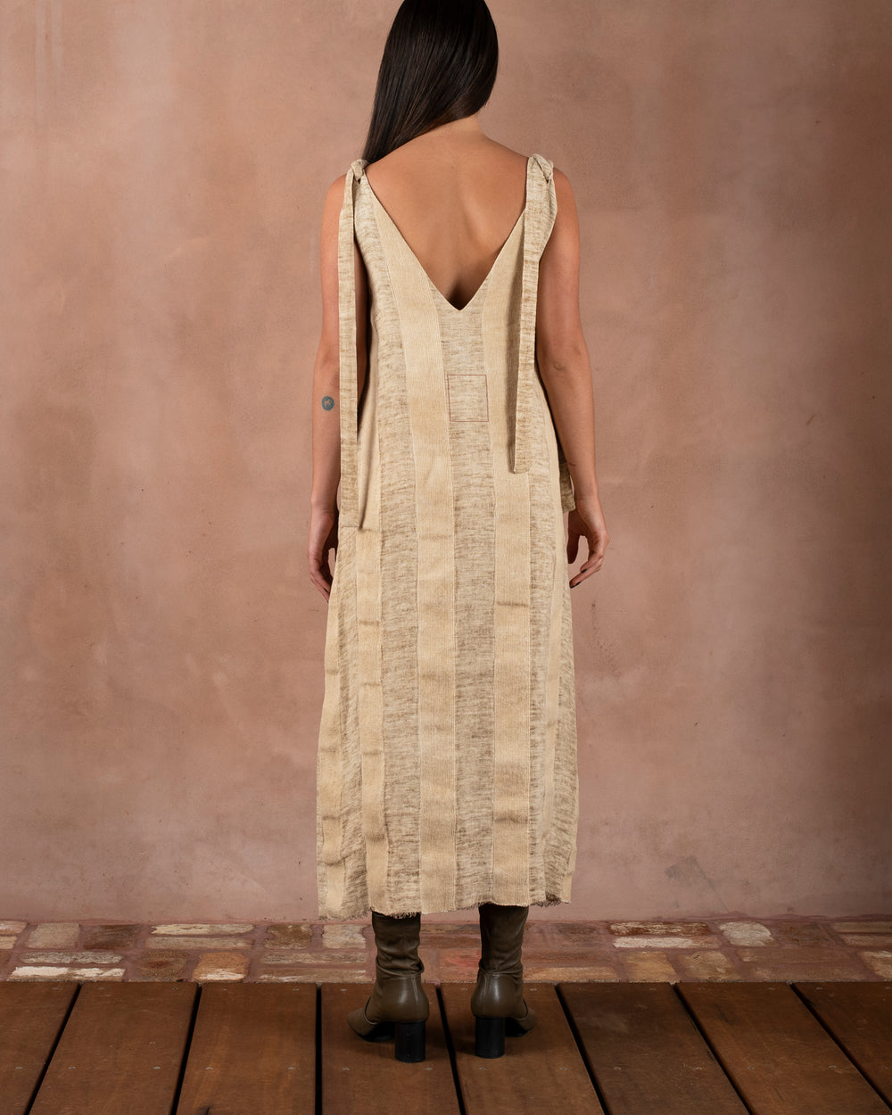 Aroma Dress Sagro Tan