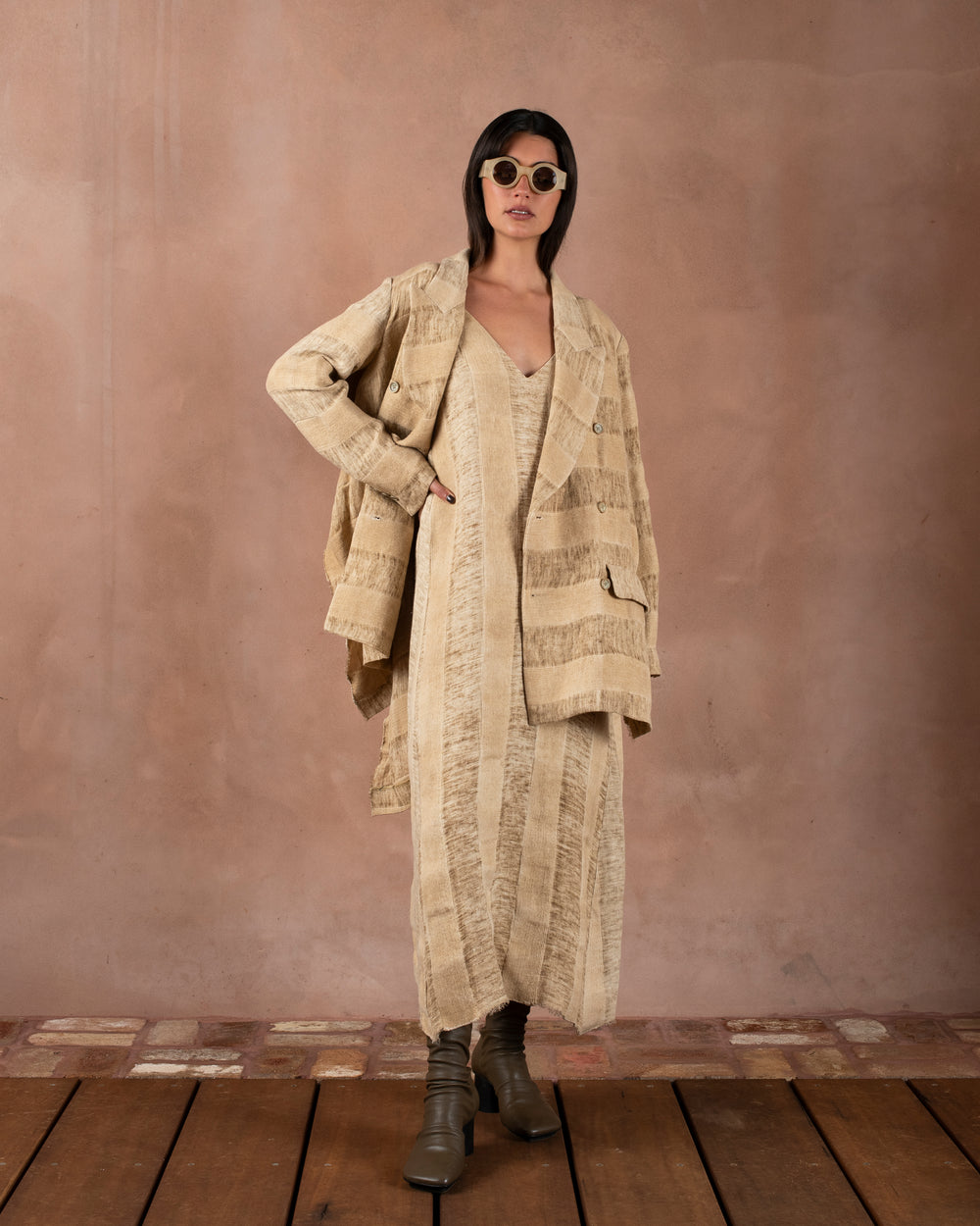 Aroma Dress Sagro Tan