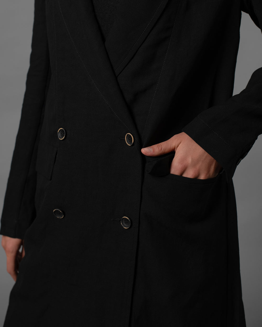 Camelot Coat Black