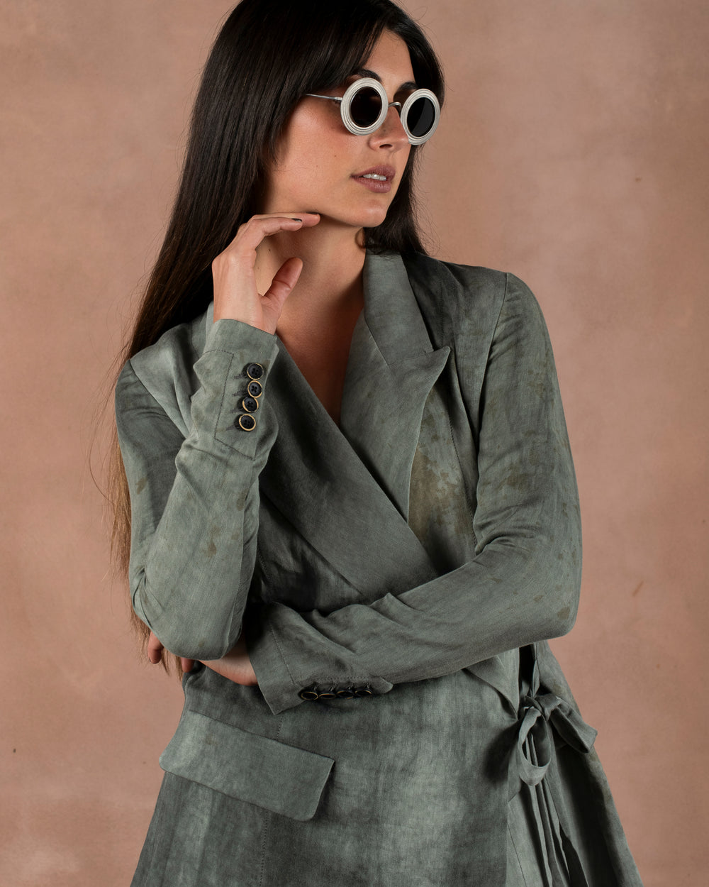 Sahara - RG00UW12 Vintage Gray w/ D. Green Gradient Lens