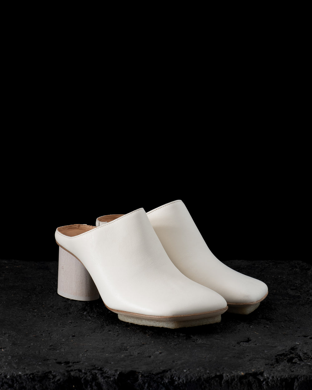 Leather Stone Mule Off White