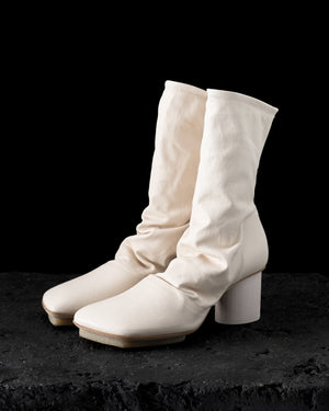 Stretch Leather Stone Boots Off White