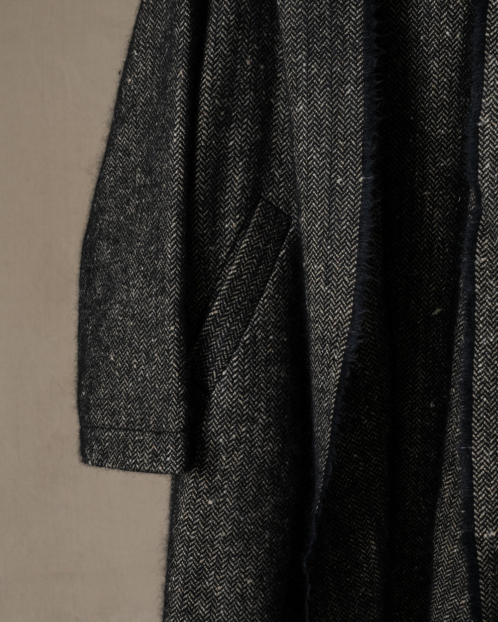 Cardigan Coat Pitti Black / Tan