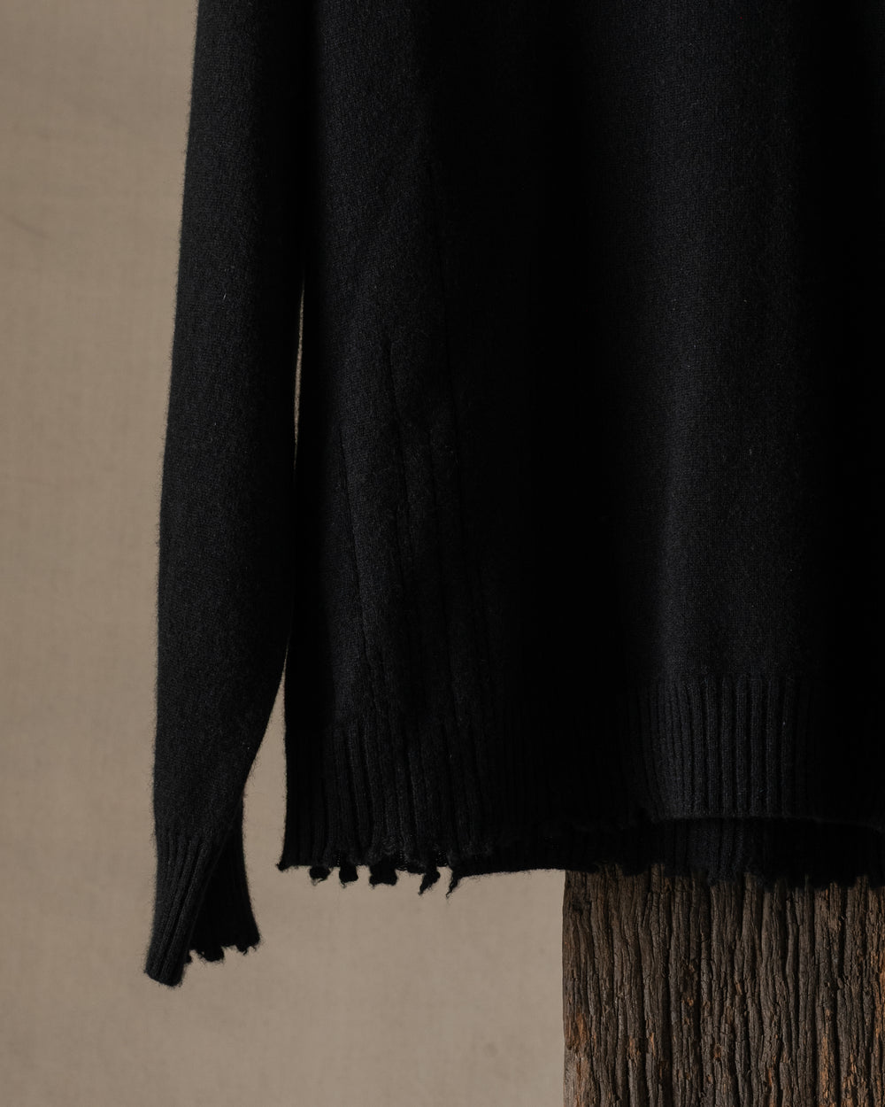 High Neck Top Light Cashmere Black