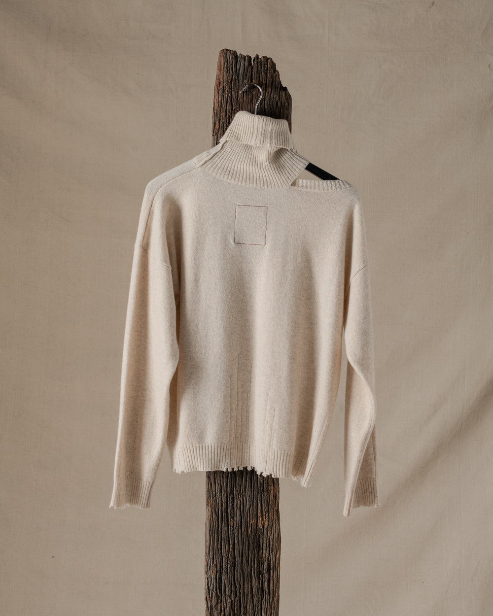 High Neck Top Light Cashmere Dirty White
