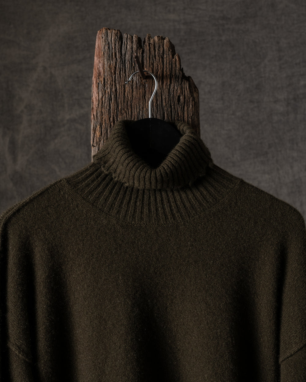 High Neck Top Plain Cashmere Army Green