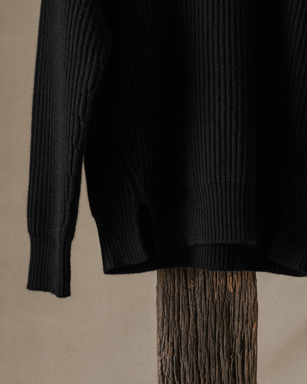 Over Top Ribbed Cashmere Black