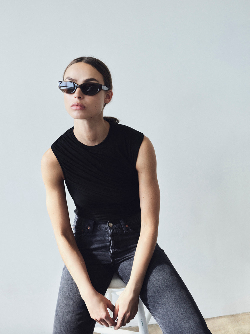 Ester Twist Tank Black