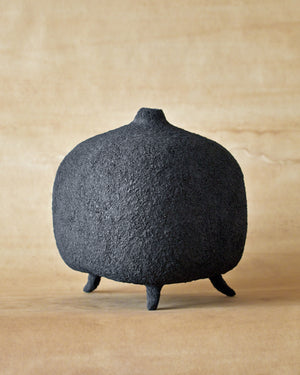 Zima Dark Vase