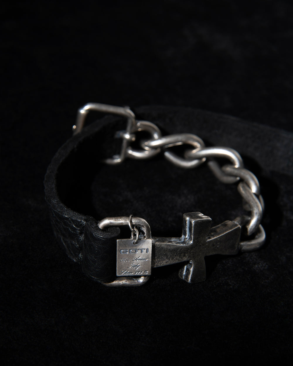 Silver Cross w/ Leather Bracelet BR506