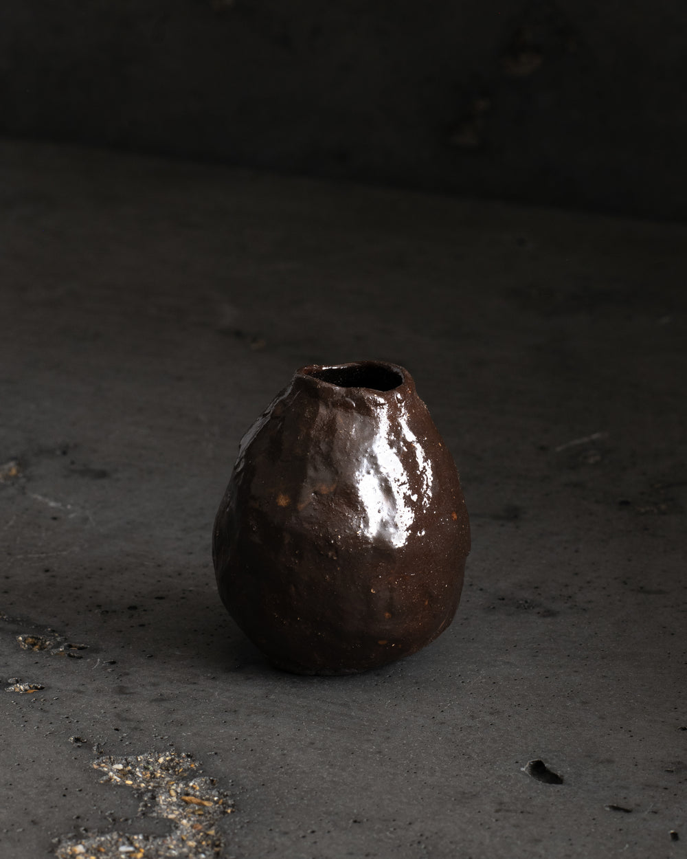 Petit Bud Vases Brown