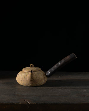 Handcrafted Ash Teapot | Wood Handle | 450 ML