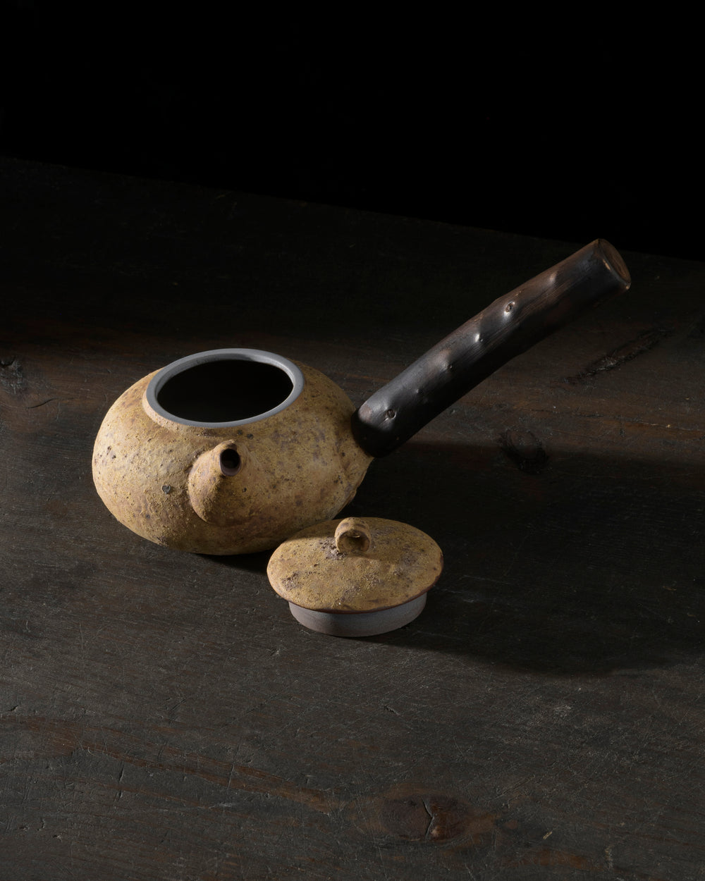 Handcrafted Ash Teapot | Wood Handle | 450 ML