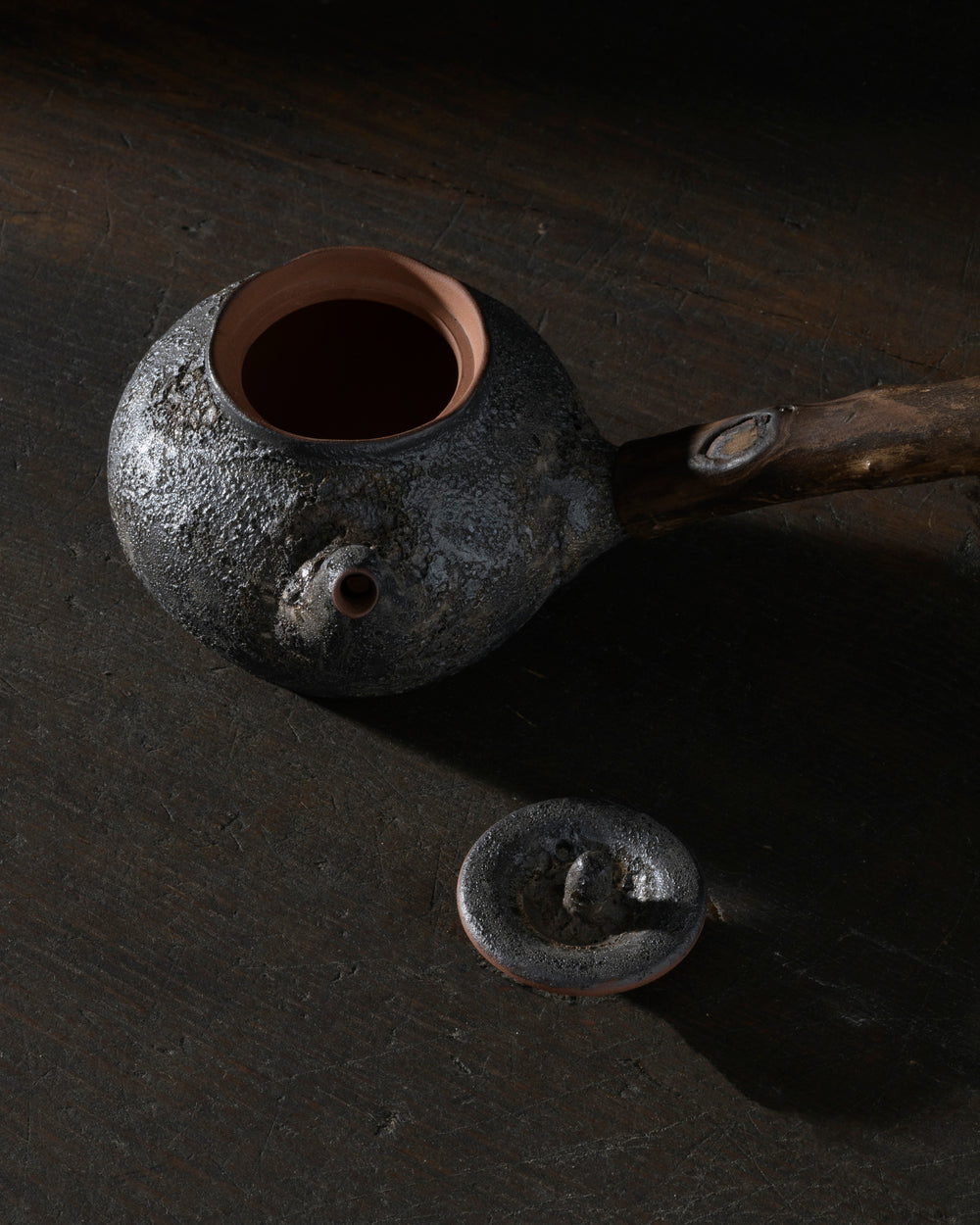Handcrafted Charcoal Teapot | Wood Handle | 250 ML