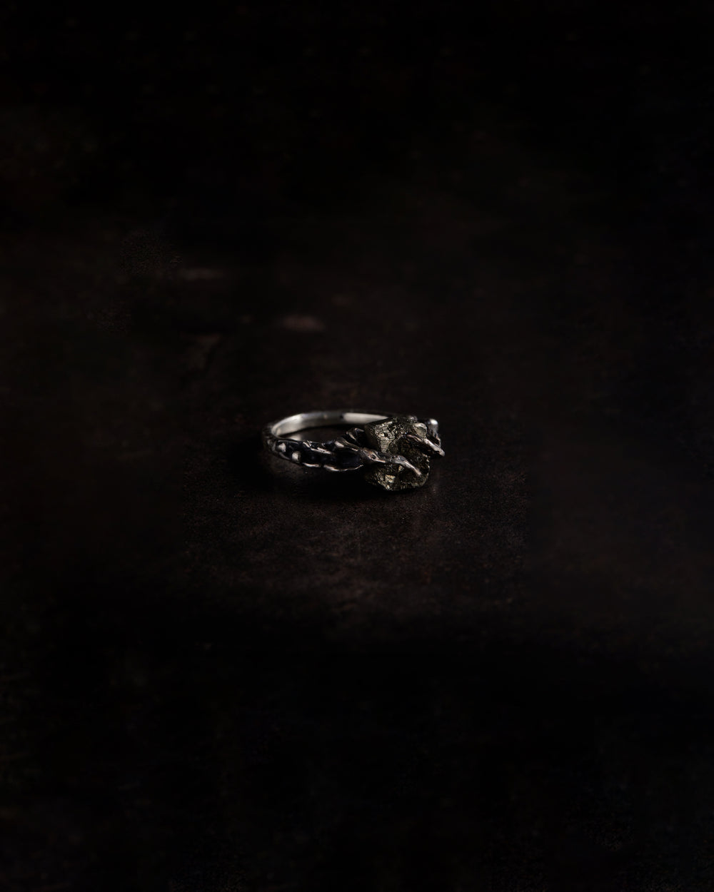 Mer Antique Ring