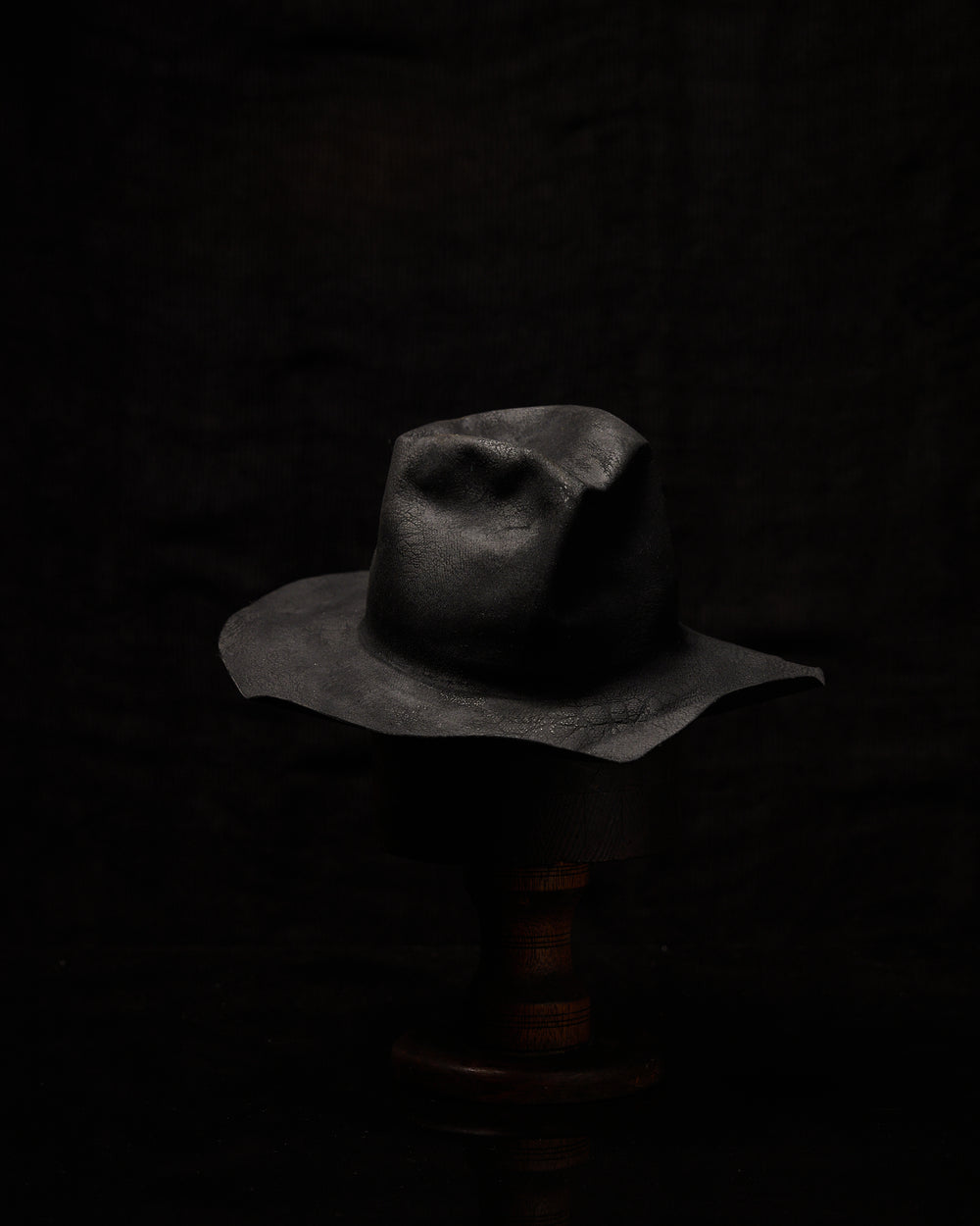 Black Mid Brim